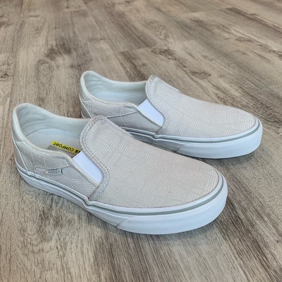 Women’s VANS Asher Slip-On Canvas Shoes - neutral Cream color - Picture 5 of 11